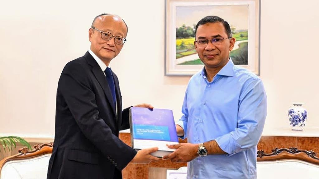 ADB Commits $5 Billion to Bangladesh as Economy Faces Regional Headwinds ADB Commits $5 Billion to Bangladesh as Economy Faces Regional Headwinds