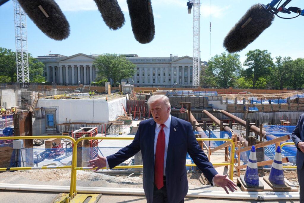 Trump Calls High Gas Prices ‘Peanuts’ as Economic Approval Rating Plunges