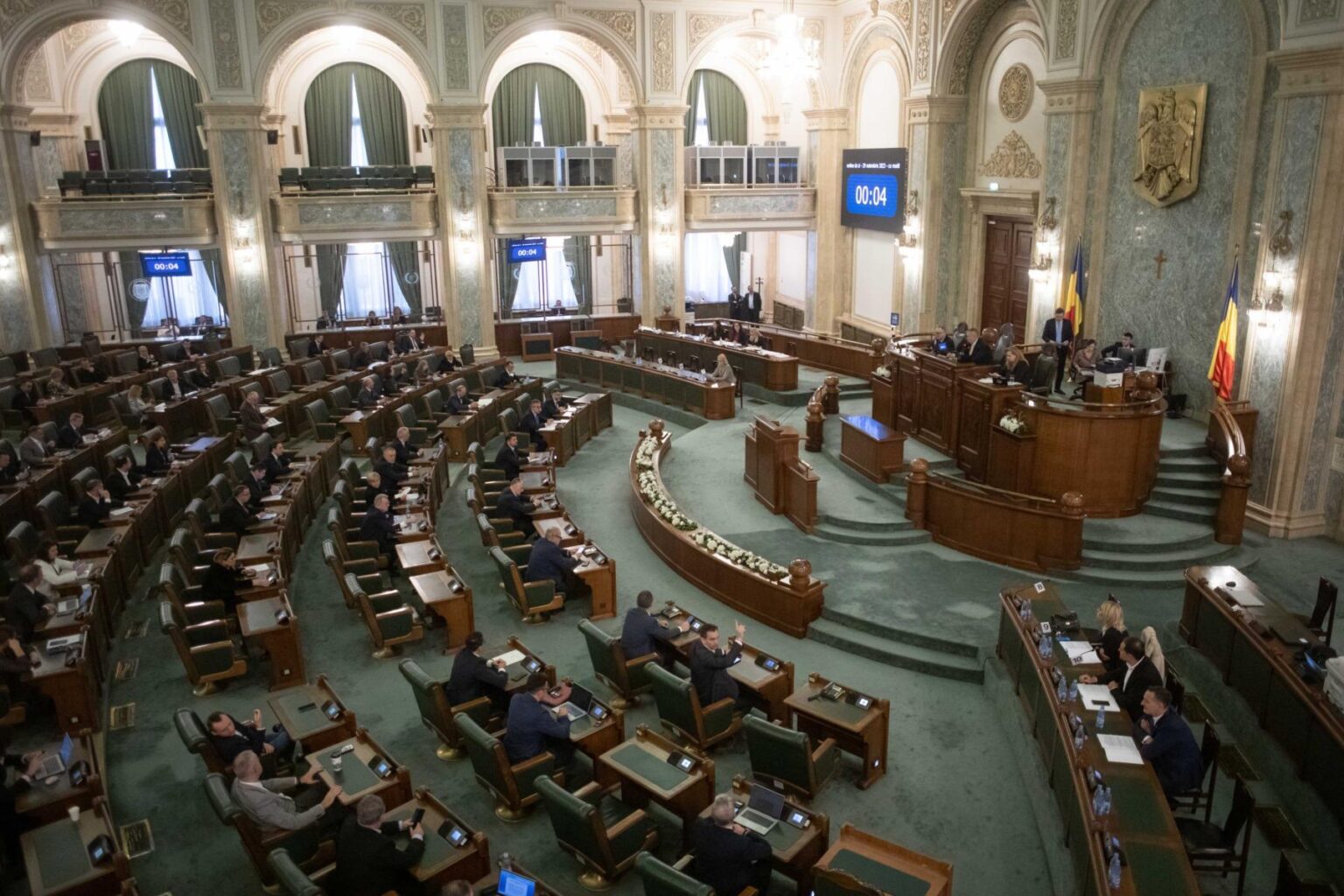 USR announces that the PSD voted together with the extremist parties AUR and SOS for the repeal of the laws that prohibit the denial of the Holocaust, the apology of convicted war criminals and the Legionary Movement