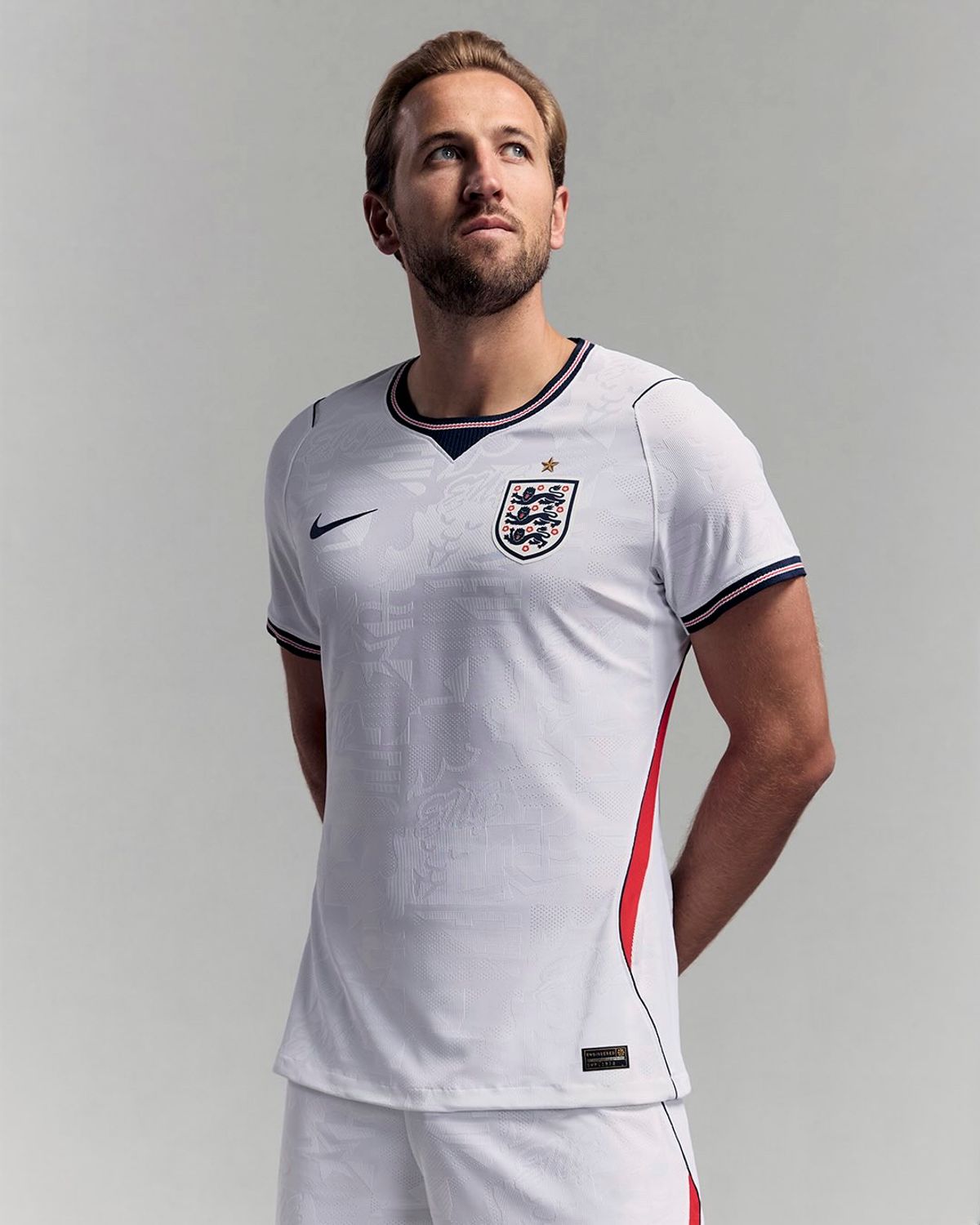 Harry Kane in England shirt