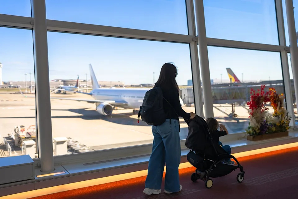 Families were in abundance at Tokyo's Haneda airport (Getty/iStock)