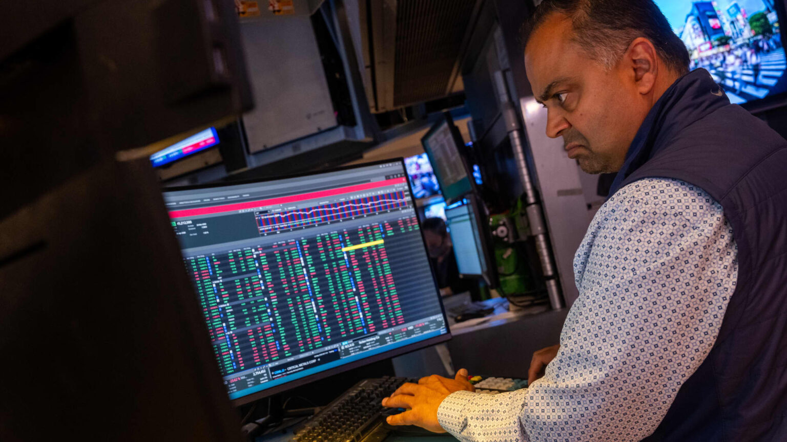 Iran war market jitters offer silver lining for investors