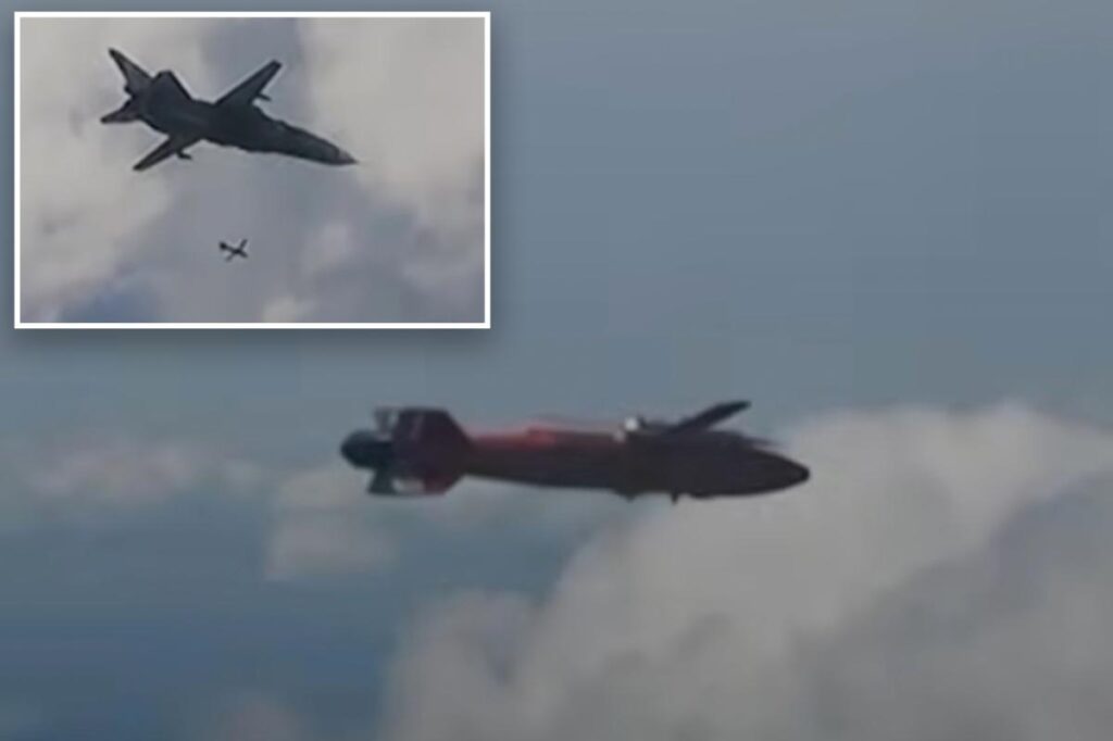 Ukraine debuts home-grown guided bomb capable of deep strikes in Russia Ukraine debuts home-grown guided bomb capable of deep strikes in Russia