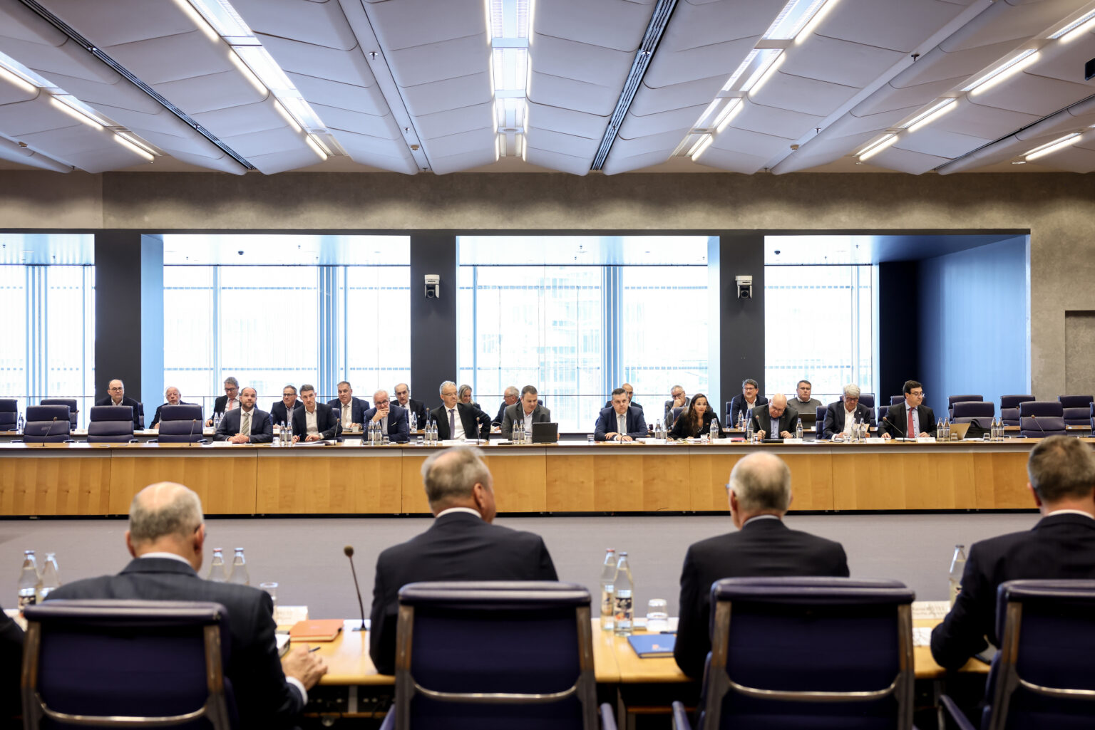 Ahead of Tripartite meeting: Social partners left with unanswered questions as STATEC data fuels fresh debate Ahead of Tripartite meeting: Social partners left with unanswered questions as STATEC data fuels fresh debate