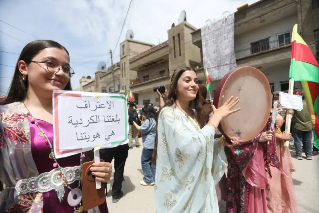 10,000 Kurds Apply for Syrian Citizenship 10,000 Kurds Apply for Syrian Citizenship