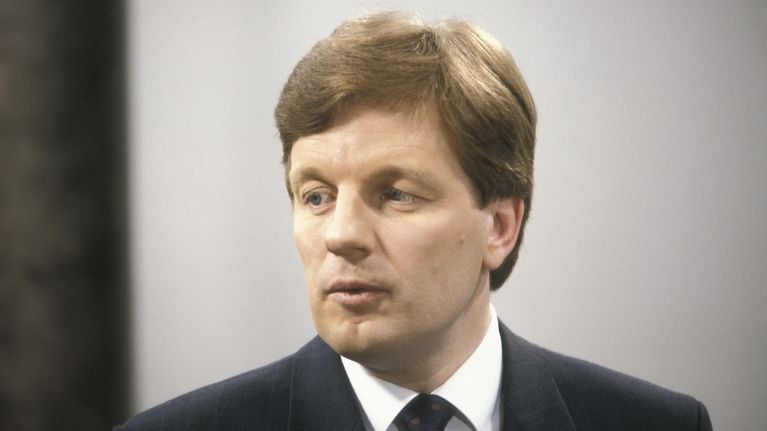 Keskustan puheenjohtaja Esko Aho Yleisradion vaalivalvojaisissa Pasilassa 1991