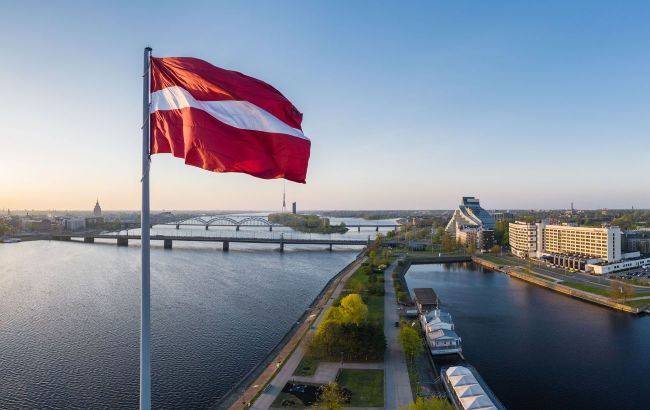 Latvia scrambles NATO fighter jets after airspace threat near Russian border Latvia scrambles NATO fighter jets after airspace threat near Russian border