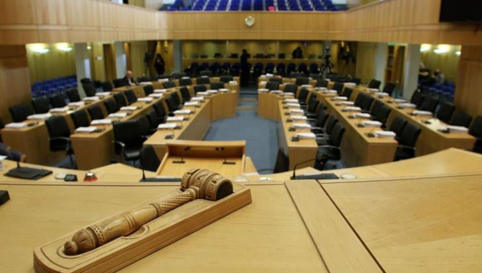 Cyprus Election Poll Shows DISY and AKEL Tied as Fragmented Parliamen