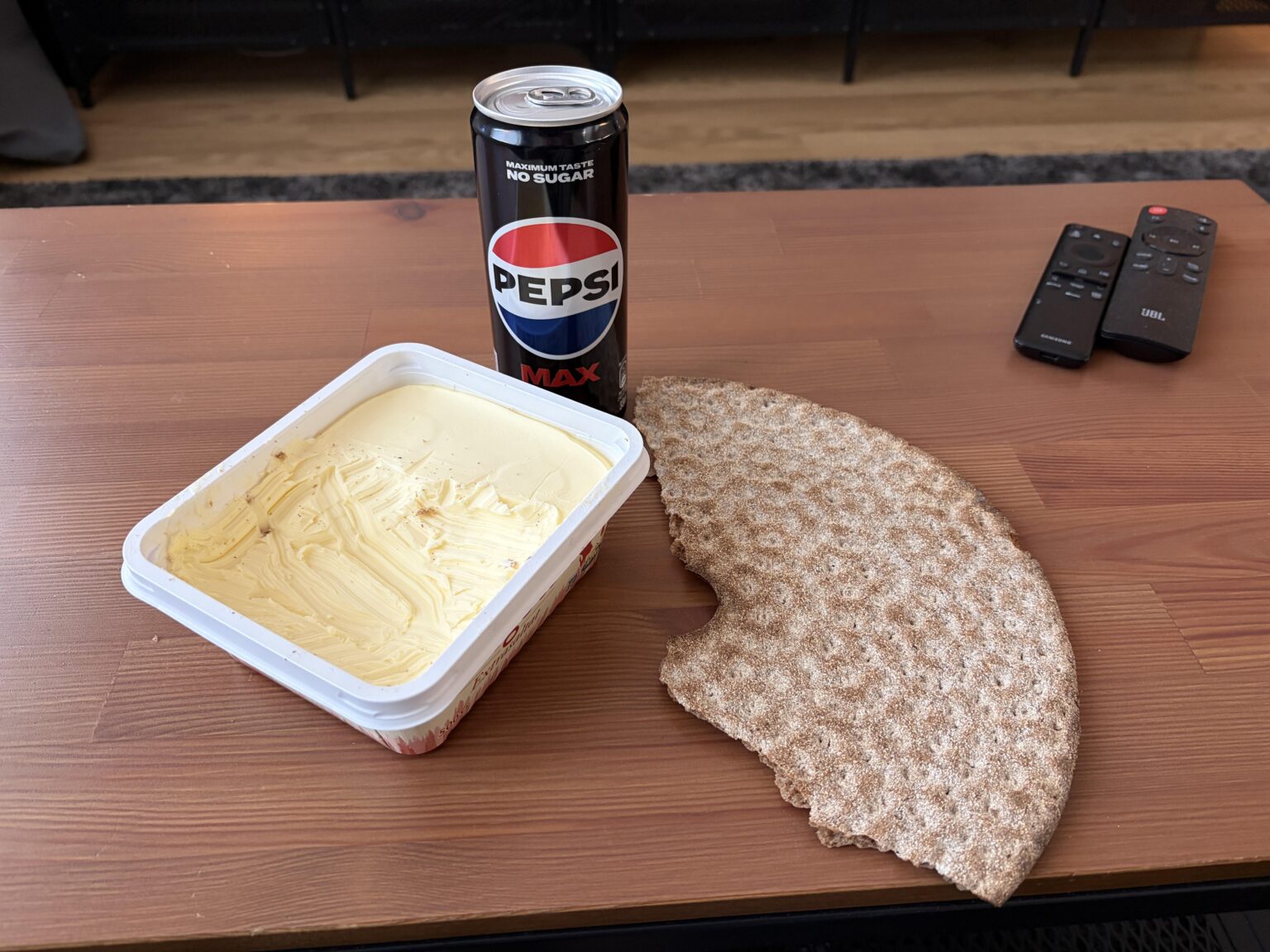 Here's my supper. Anyone want to live with me?