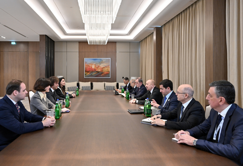 President Ilham Aliyev met with Prime Minister of Georgia VIDEO