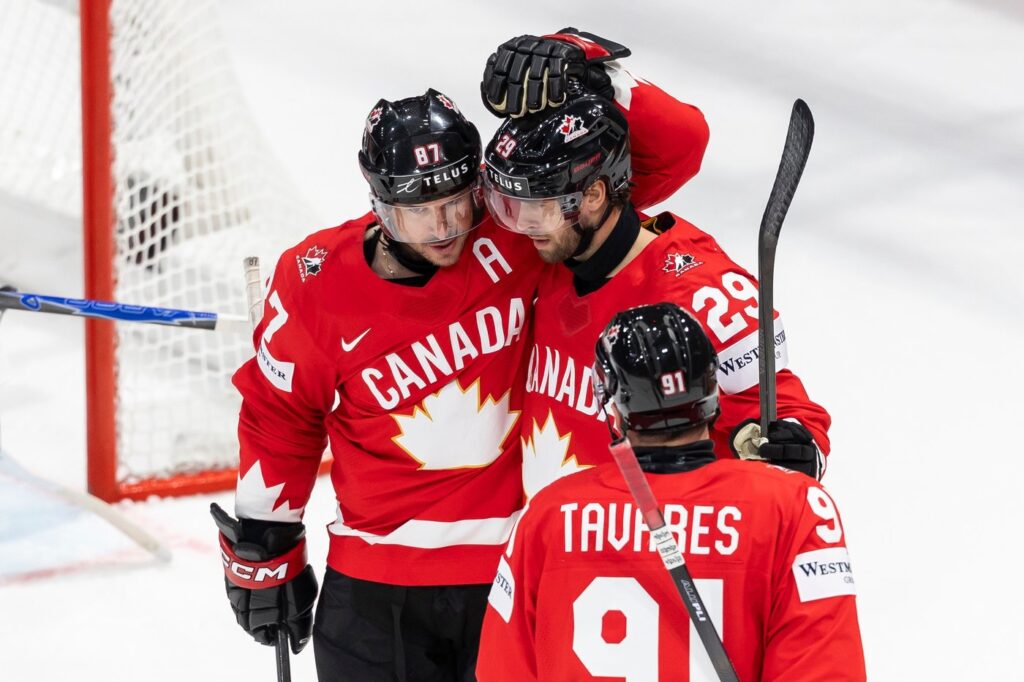 Canada catches fire in third to beat Denmark 5-1, remain perfect at hockey worlds Canada catches fire in third to beat Denmark 5-1, remain perfect at hockey worlds