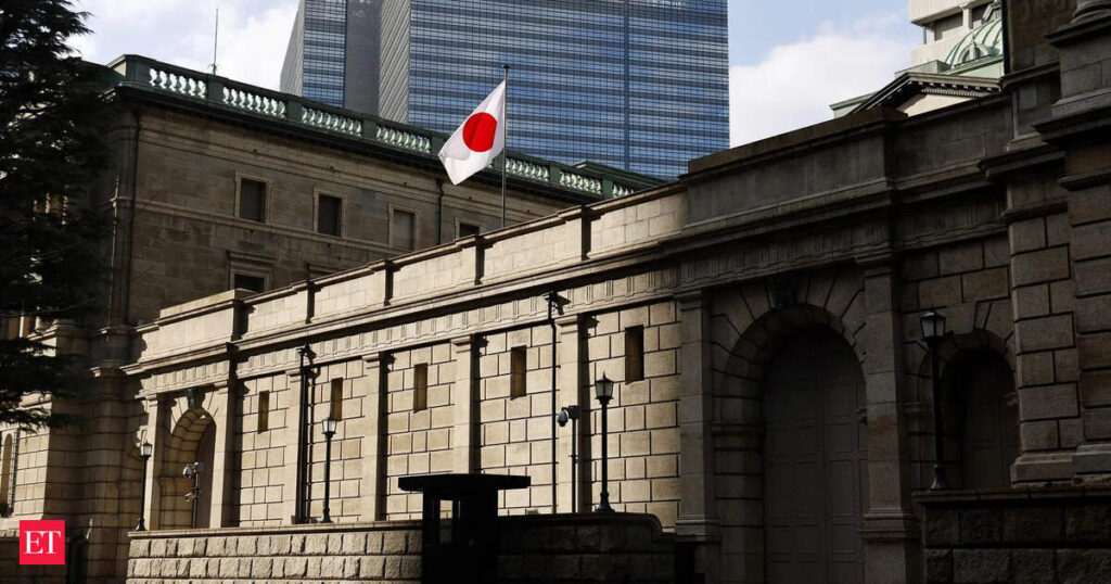 Japan economy grows faster than expected in first quarter Japan economy grows faster than expected in first quarter