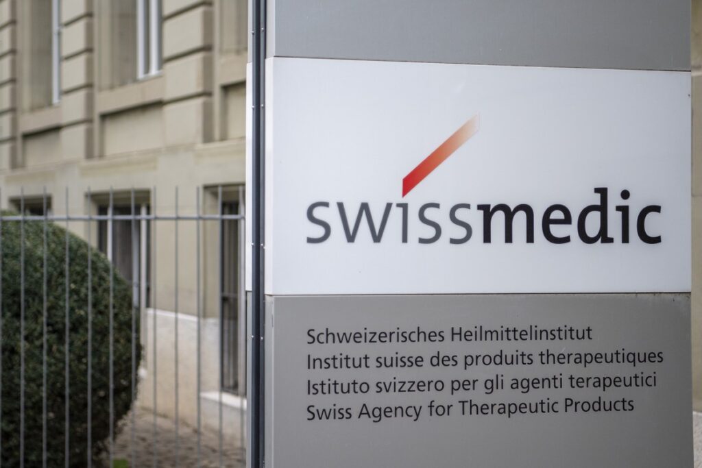 Switzerland monitors Japanese concerns over Tavneos drug Switzerland monitors Japanese concerns over Tavneos drug