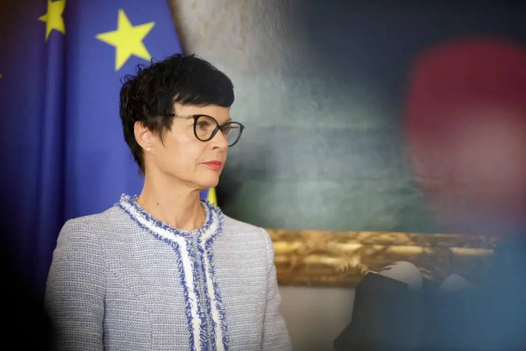 EU Commissioner welcomed the dialogue between Ukraine and Hungary regarding minorities and expects progress with negotiation clusters Photo