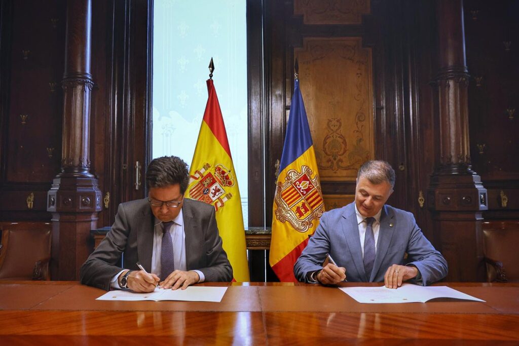 La Moncloa. Spain and Andorra sign agreement to promote secure digital spaces Go to home. La Moncloa