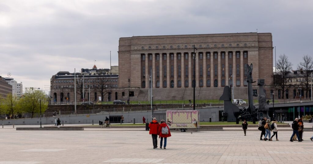 Finland approves controversial fixed-term employment law | Yle News Finland approves controversial fixed-term employment law | Yle News
