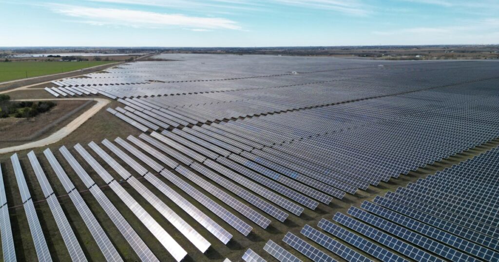 Solar Electricity Is Poised to Overtake Coal in—of All Places—Texas – Mother Jones