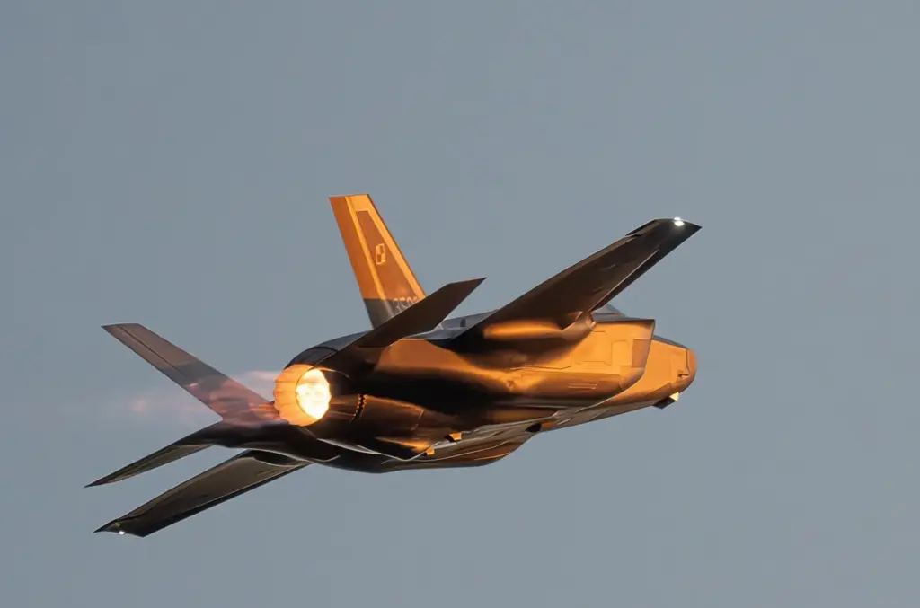 The US has delivered the first batch of F-35 fifth-generation fighters to Poland Photo
