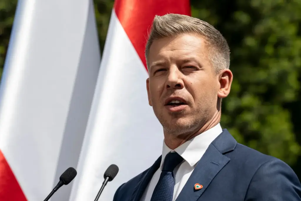 Hungary's new Prime Minister speaks of "entire cemeteries" of budget problems left by Orbán