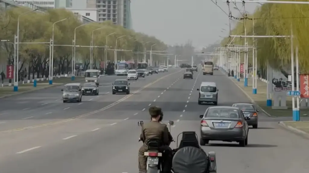 There’s been a very sudden increase of cars in North Korea after decades of nearly-empty roads and this is why There's been a very sudden increase of cars in North Korea after decades of nearly-empty roads and this is why