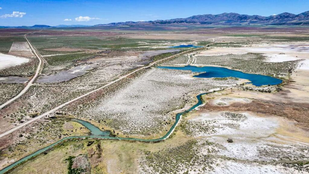 Utah lawmakers to study impact of data centers on wildlife, environment Utah lawmakers to study impact of data centers on wildlife, environment