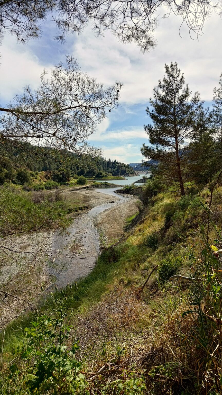 View from the trail near the Arminou dam (2024)