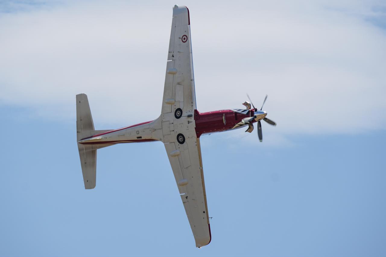 Hurkus performs an aerial display following the distinguished Observer Day of the EFES-2026 Exercise, in Izmir, Türkiye, on May 21, 2026. (AA Photo)