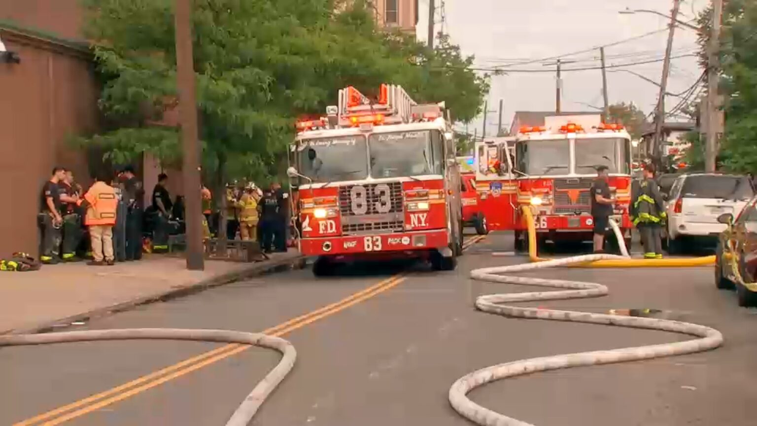 Staten Island fire: 1 dead, dozens injured after explosion in shipyard Staten Island fire: 1 dead, dozens injured after explosion in shipyard