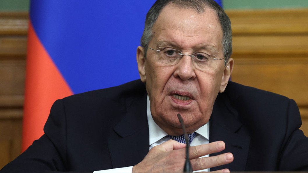 Russian FM Lavrov Claims Europe Is Preparing a Physical Military Attack Against Russia