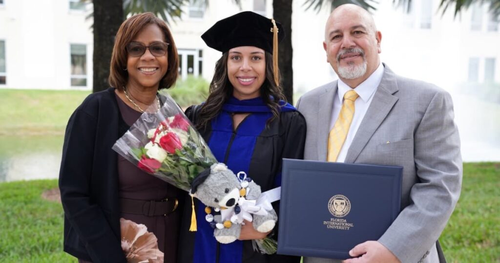 Alumna blazing trail in nuclear waste remediation research | FIU News