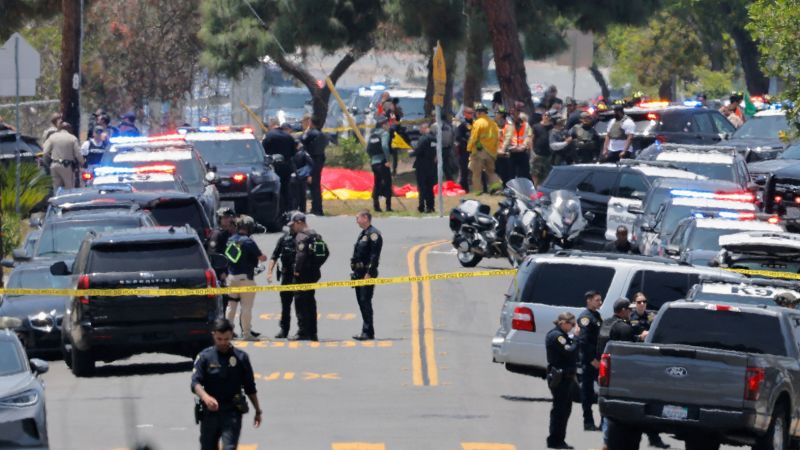 Live updates: 3 killed in shooting at San Diego’s largest mosque