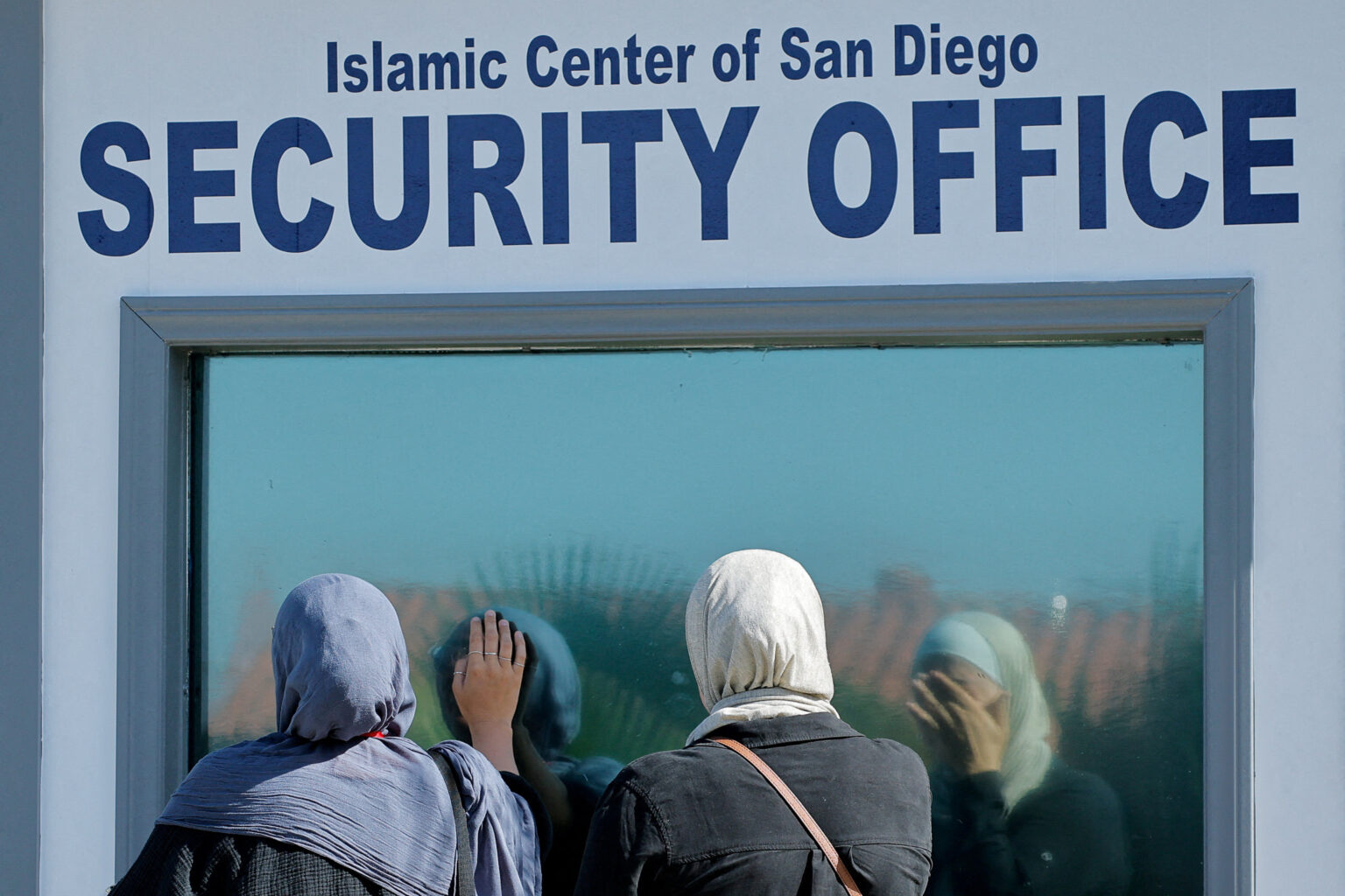 ‘Anti-Islamic writings’ found in car of California mosque shooting suspects cover ‘Anti-Islamic writings’ found in car of California mosque shooting suspects