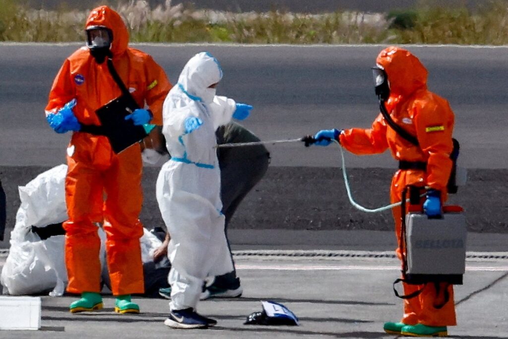 Brit hospitalised with hantavirus in the Netherlands after cruise ship outbreak returns to UK Brit hospitalised with hantavirus in the Netherlands after cruise ship outbreak returns to UK
