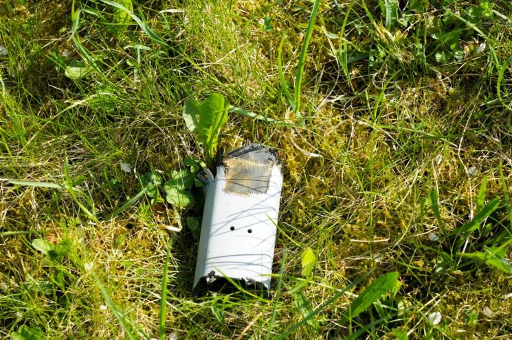 On the 19th (local time), wreckage of a Ukrainian unmanned aerial vehicle (drone) that crossed into Estonian airspace and was shot down. Photo by Reuters Yonhap News.