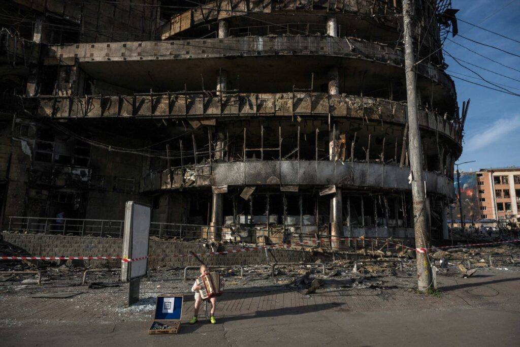 Ukraine-Russia war latest: Moscow warns foreign citizens to leave Kyiv after threatening more revenge attacks Ukraine-Russia war latest: Moscow warns foreign citizens to leave Kyiv after threatening more revenge attacks