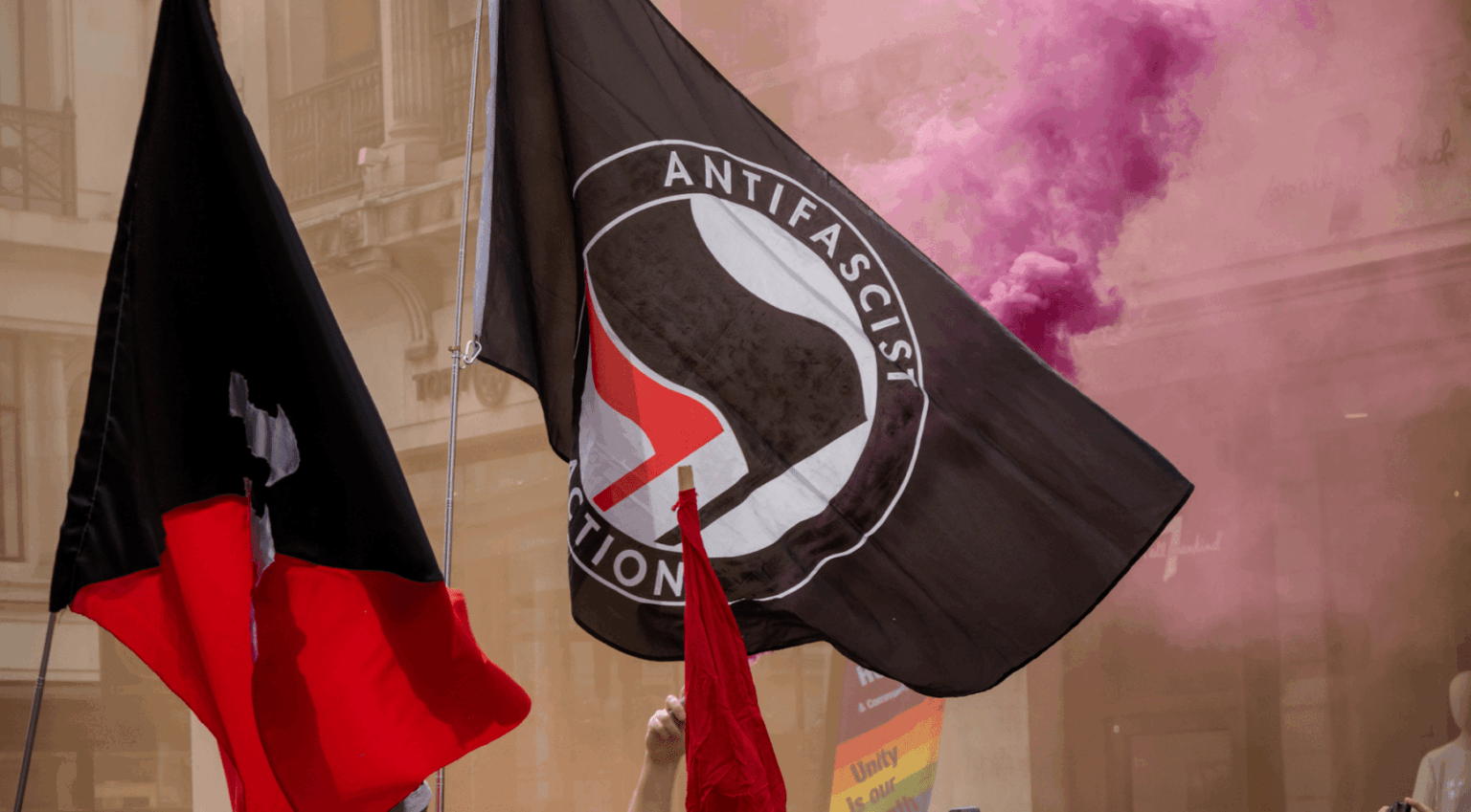 Gov´t won't label Antifa as terror organization due to lack of centralized structure