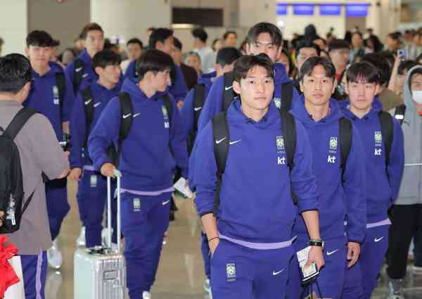 National Football Team Departs for US Training Camp ahead of World Cup