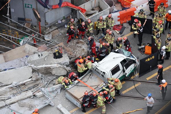 3 Dead after Structure Collapses at Demolition Site in Seoul