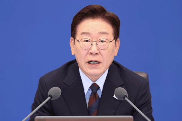 Lee Calls to Expedite AI, Drone Introduction, Acquisition of Nuclear-Powered Submarines