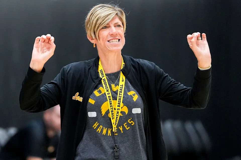 Jan Jensen's pickup of Ella Stromdahl out of Sweden marks her first international acquisition as Iowa's head coach.