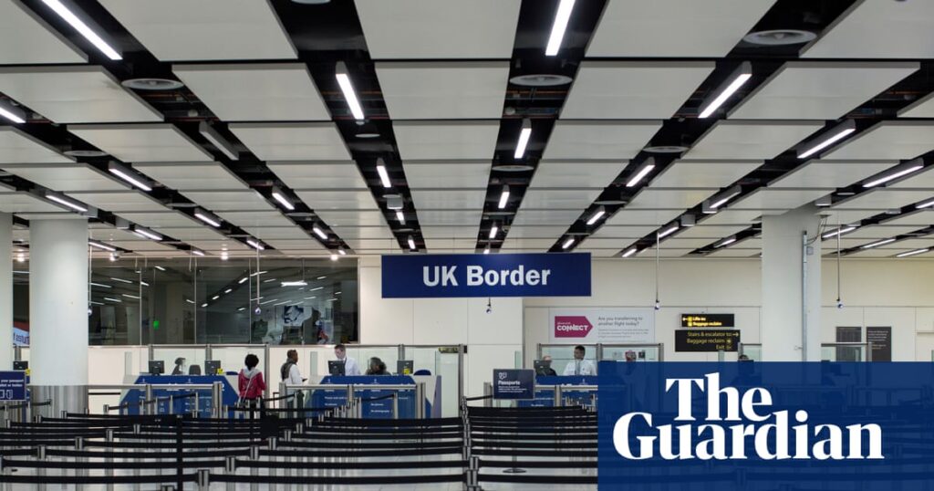 Voters across parties believe UK net migration is rising despite sharp drop | Migration Voters across parties believe UK net migration is rising despite sharp drop | Migration