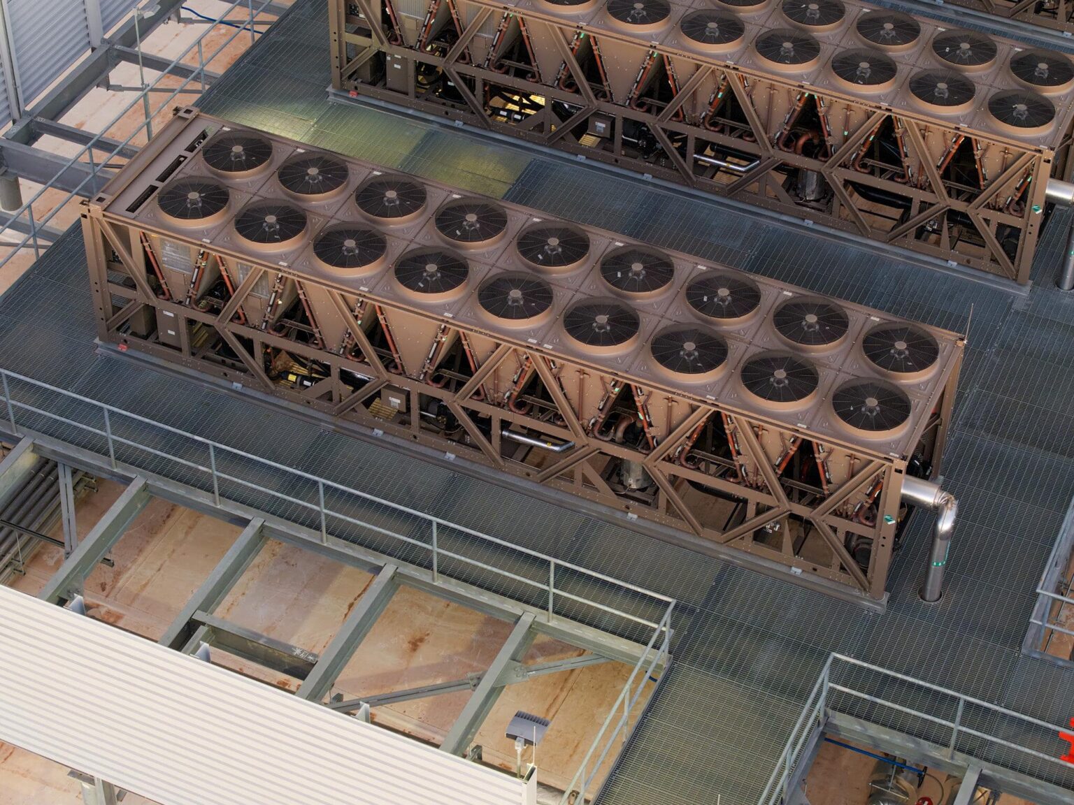 Data centers raise nearby temperatures by up to 4 degrees in Phoenix