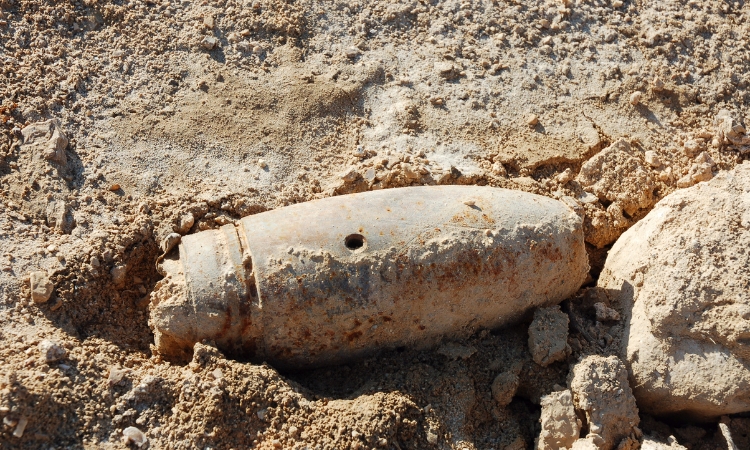 WWII Bomb to Be Removed from Seabed Near Korčula WWII Bomb to Be Removed from Seabed Near Korčula