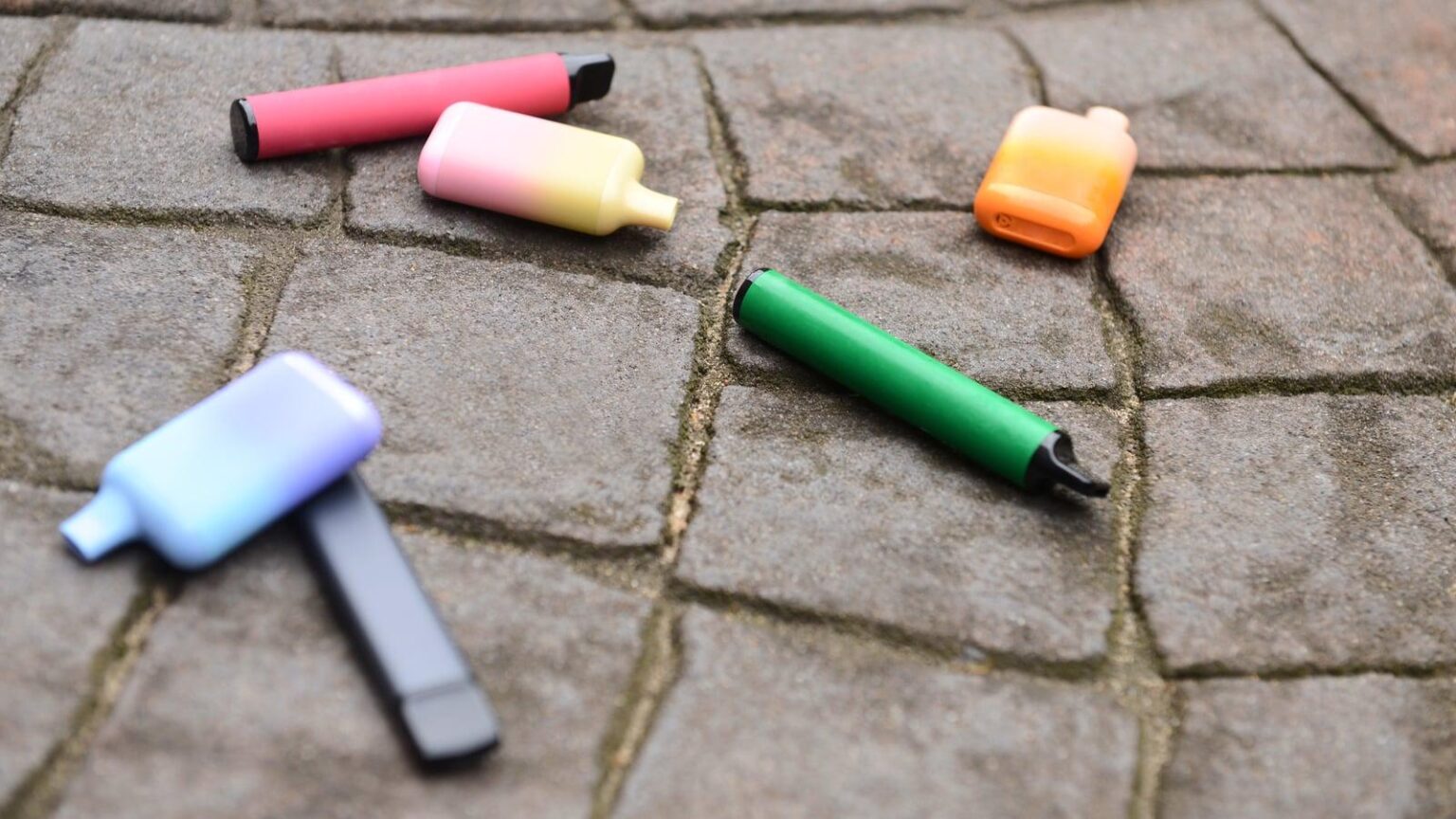 20 million vapes sold in Ireland last year not recycled