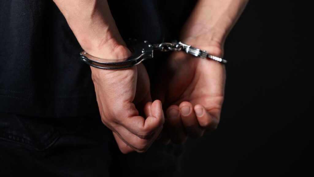 Three Poles detained on suspicion of spying for Russia’s FSB