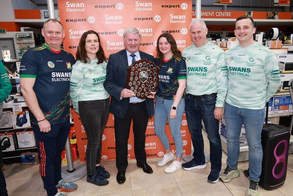Sean Swan, Carlow Camogie Sponsor, with members of the U16 All Ireland winning management, Keith Moran, Christine Walsh, Orla Kenny, John Bergin and Jamie Thorpe.