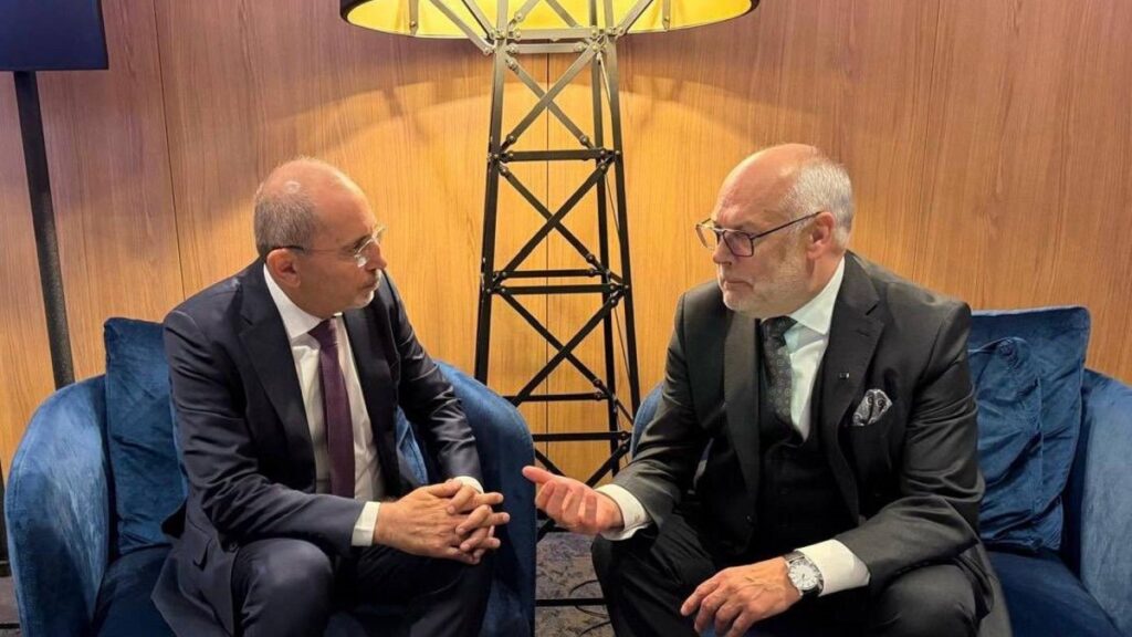 FM holds talks in Estonia on relations, regional issues