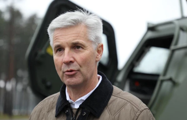 Is it possible to evacuate all Russian citizens from Latvia? Is it possible to evacuate all Russian citizens from Latvia?