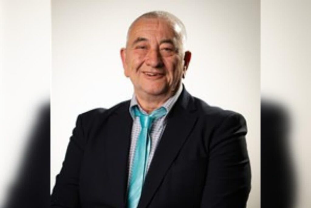 ‘Swastika tattoo’ is misunderstood Buddhist peace symbol says Reform councillors wife 'Swastika tattoo' is misunderstood Buddhist peace symbol says Reform councillors wife
