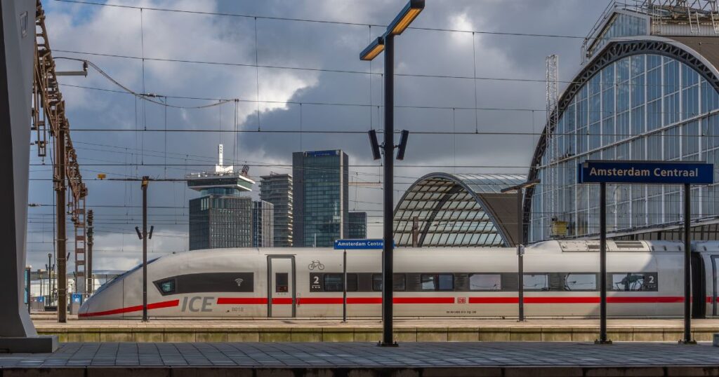 Cross-border train travel to become easier with EU-wide booking system Cross-border train travel to become easier with EU-wide booking system